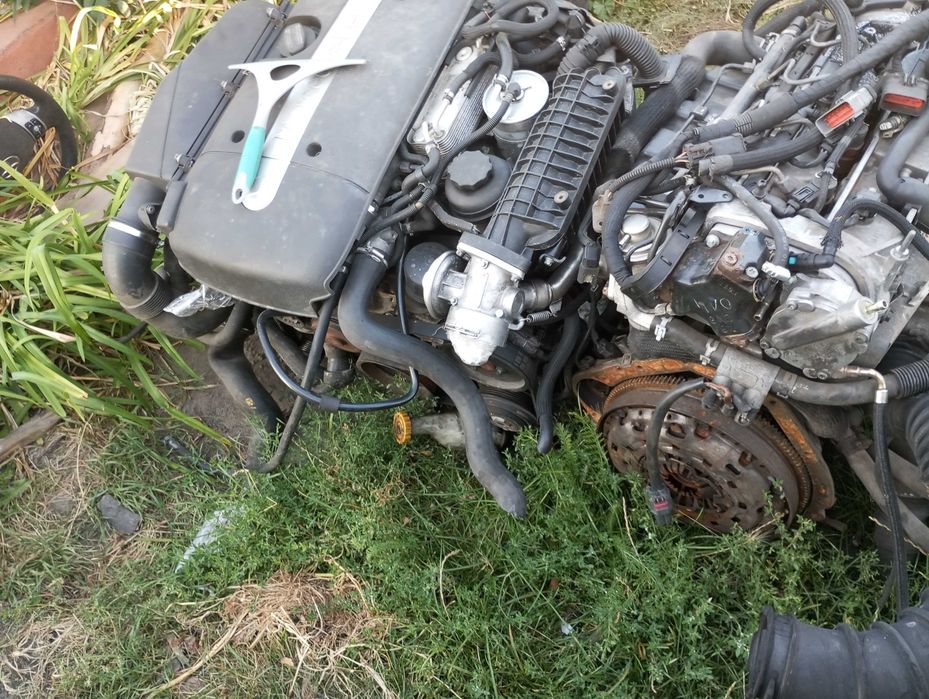 silnik kompletny mercedes  vito C E Sprinter    2.2 cdi  rok 2003  611