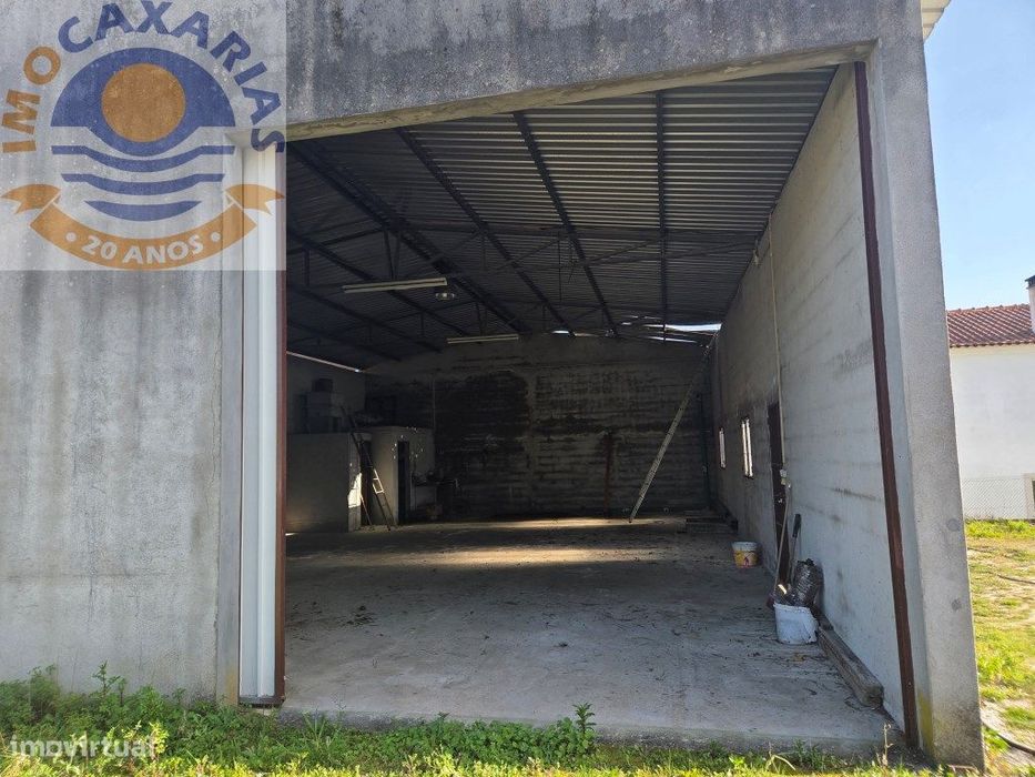 Terreno com barracão agricola