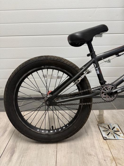 BMX  Legion  L100