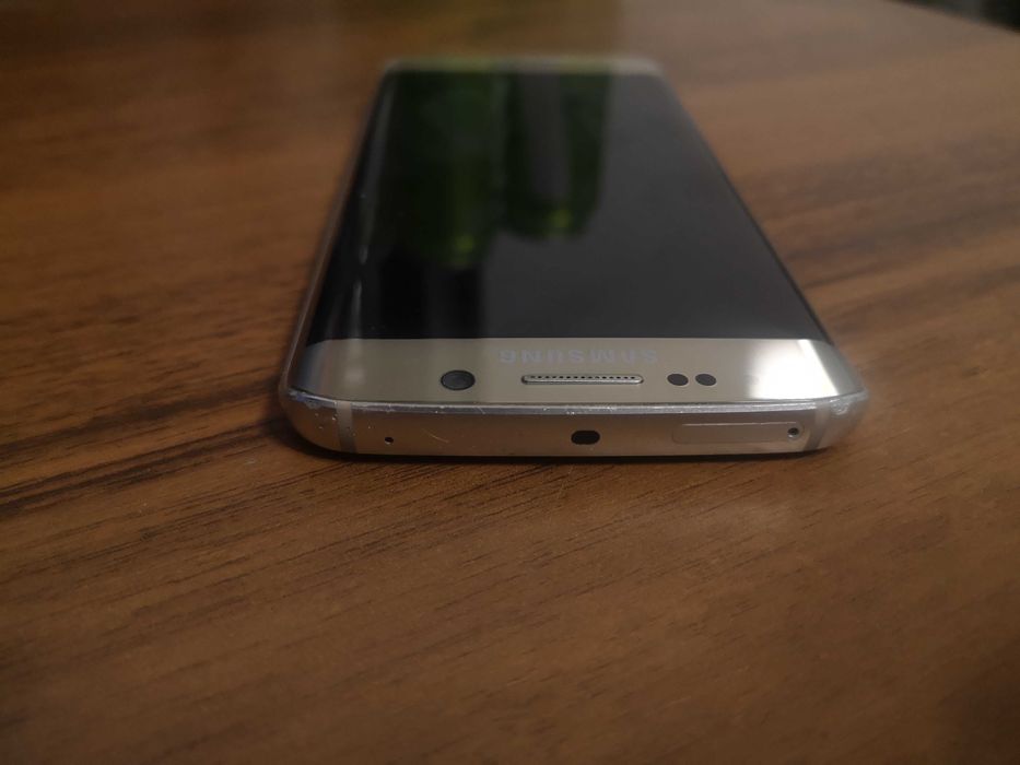 Samsung S6 Edge Gold stan idealny