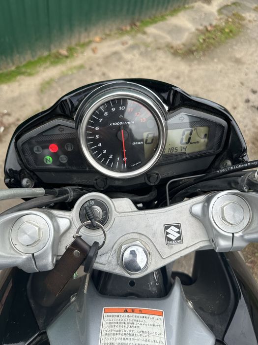 Продаю Suzuki gsr250