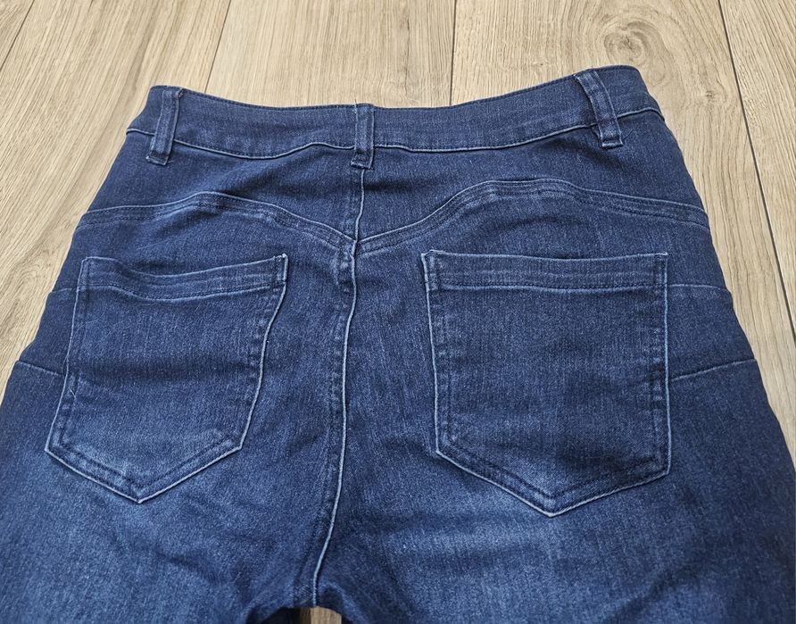 Spodnie Jeansy damskie rozm M