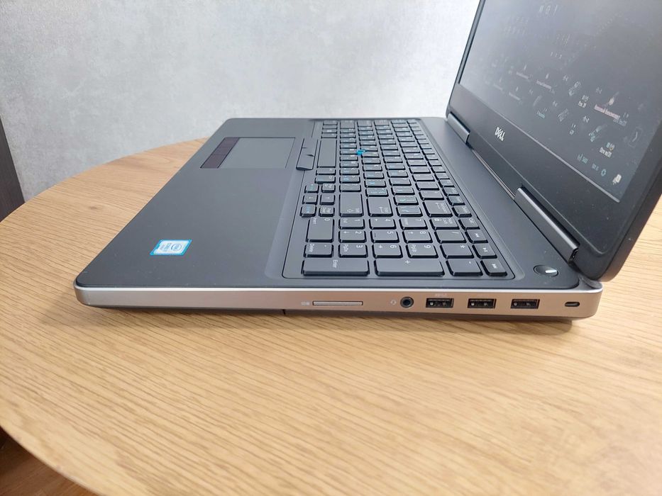 Ігровий Dell i7/12GB DDR4/256 SSD/Гарантія!/Full HD/Батарея 4г. торг