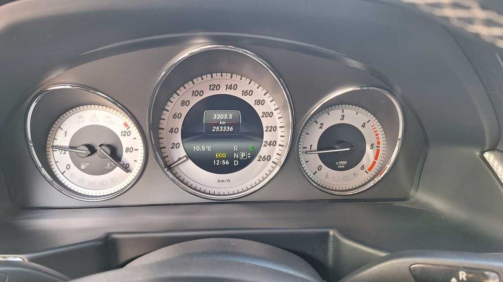 Mercedes-Benz GLK 220