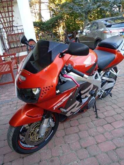 Honda CBR 900 RR
