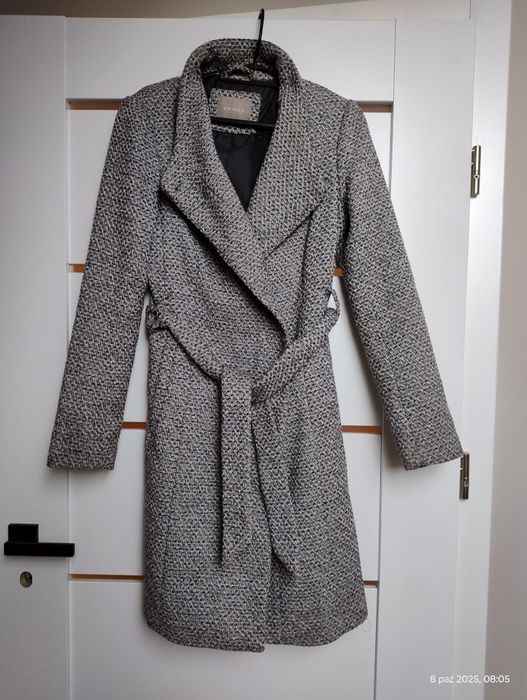 Jesienno zimowy płaszcz Orsay