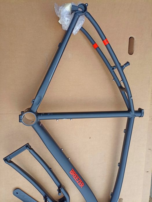 Nowa Rama Breezer BELTWAY 8 V Pasek Gates Nexus + widelec + stery