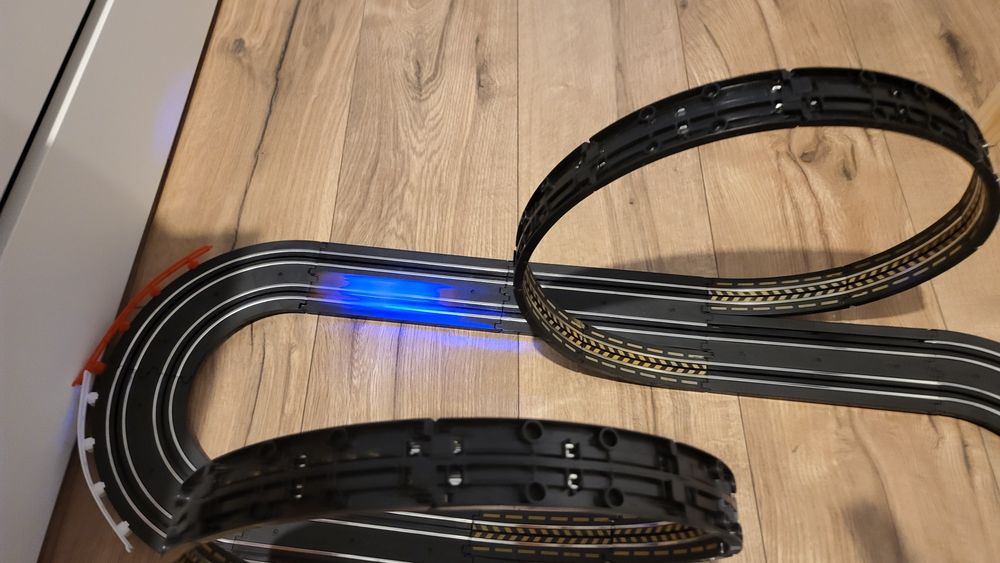 Tor samochodowy wyścigowy elektryczny