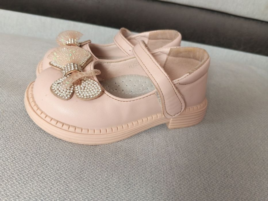 Туфельки з бантиком на дівчинку 22 розмір