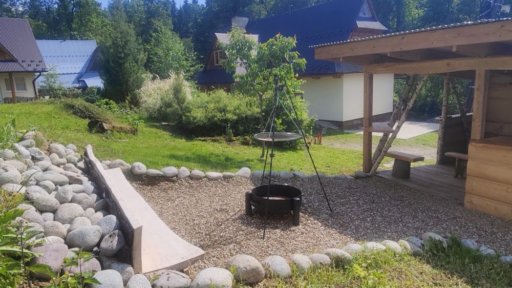 Góralska Osada NA WYŁĄCZNOŚĆ 26os - imprezy firmowe, urodziny, kawalerskie, domek w górach, noclegi Zakopane, domek z jacuzzi, domek do wynajęcia.