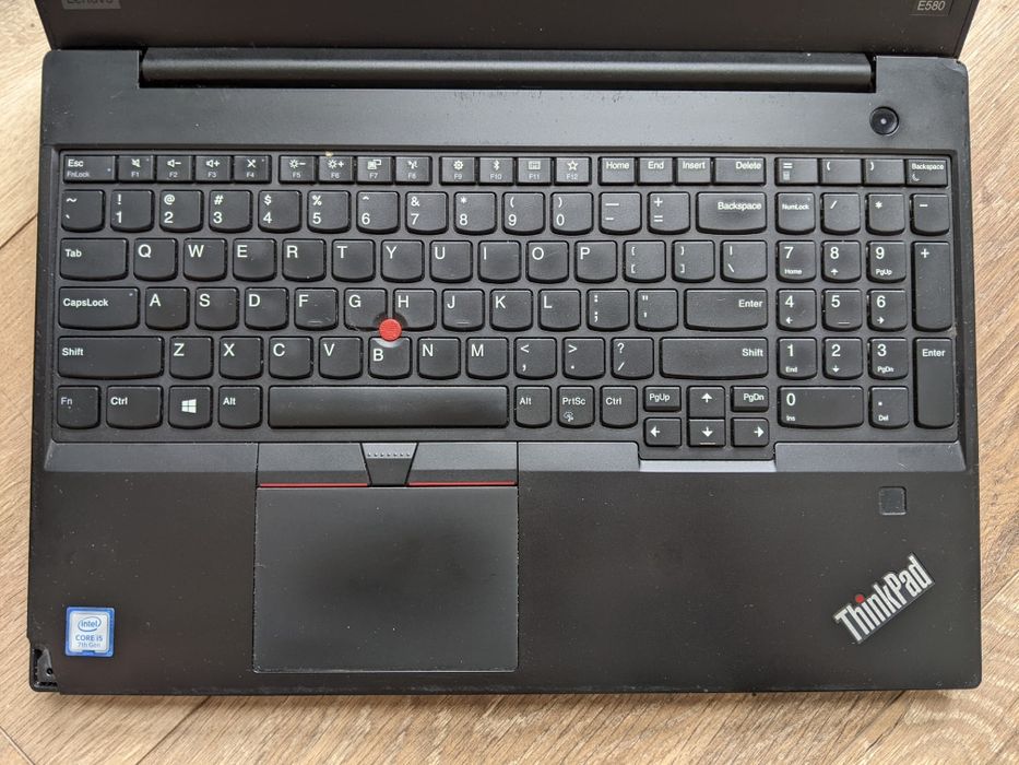 Ноутбук 15" ThinkPad Lenovo E580 i5 7200u/4gb/1tb