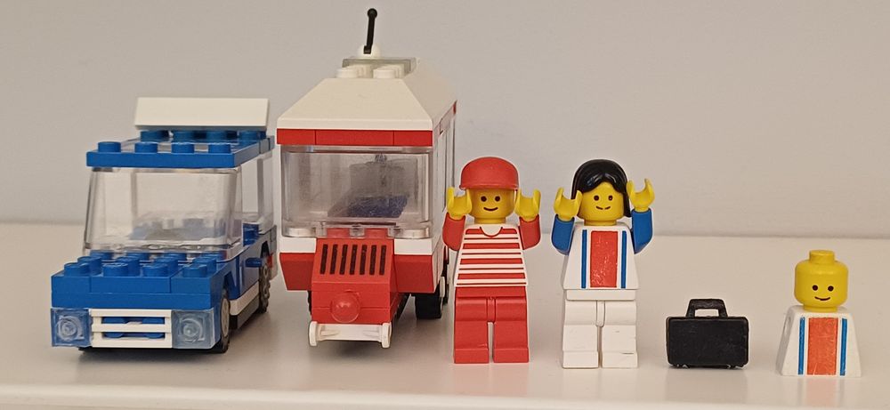 Lego Classic Town - 6590 Vacation Camper