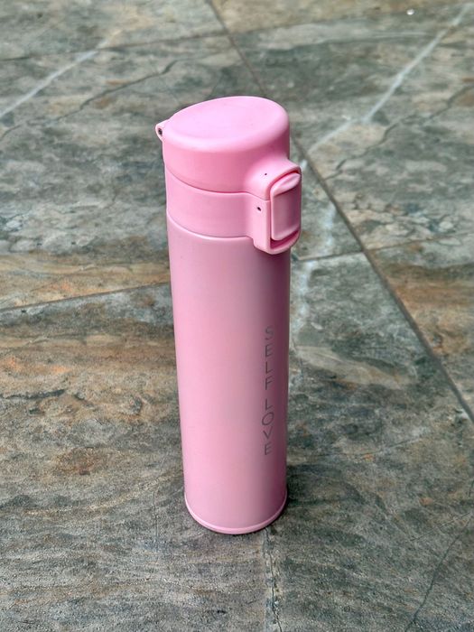 Termos rożowy nowy termiczna butelka na kawę/herbatę