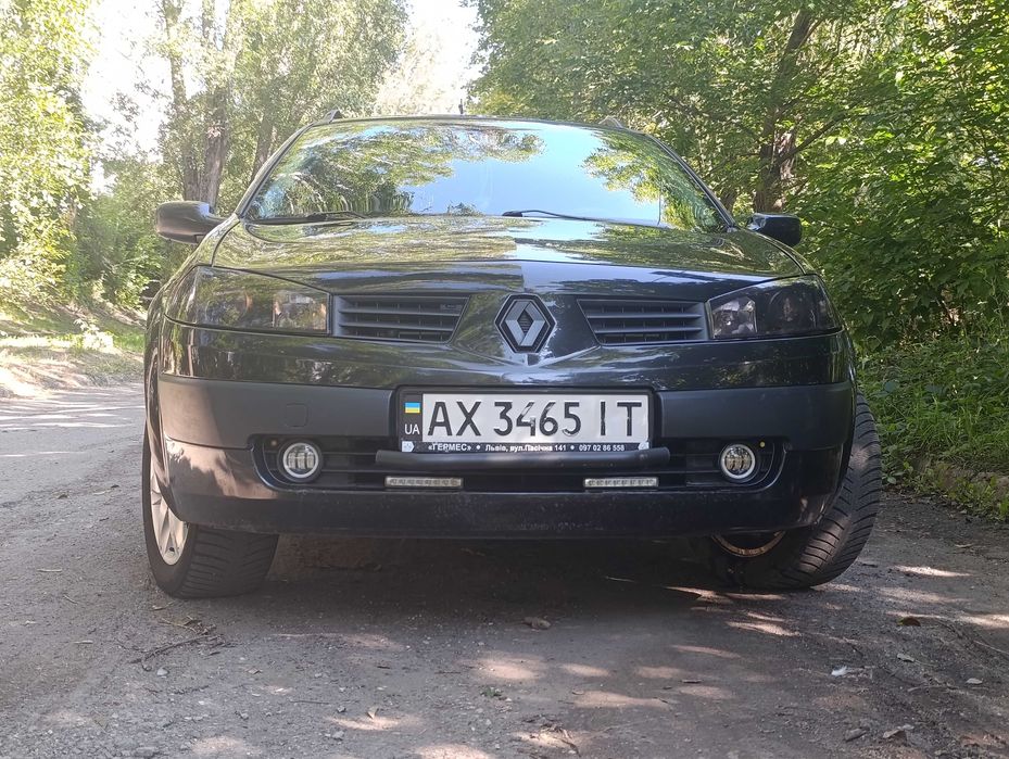 Автомобіль Рено Меган