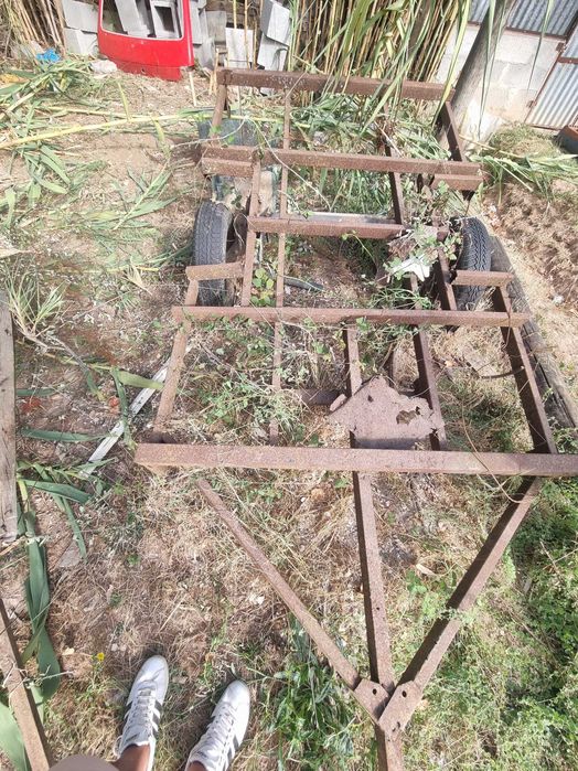 Atrelado para restauro