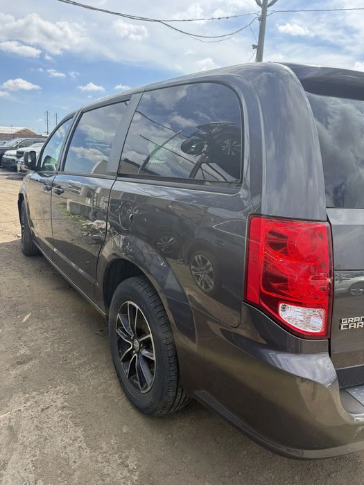 Dodge Grand Caravan 2019