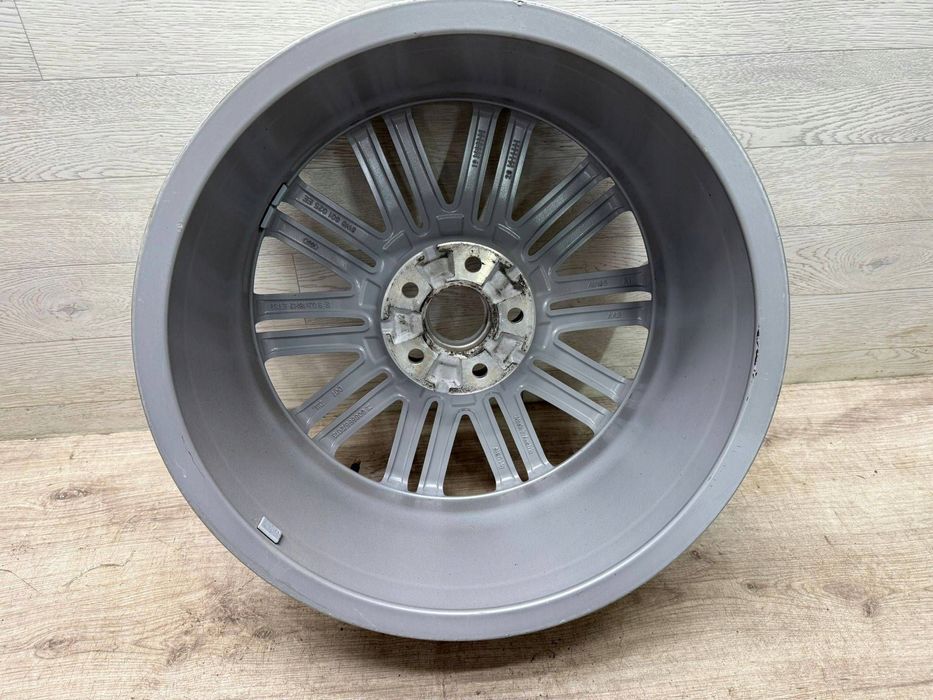 felga audi a4 b9 s4 e 8.0jx18h2 et31 5x112 8w0601025ee