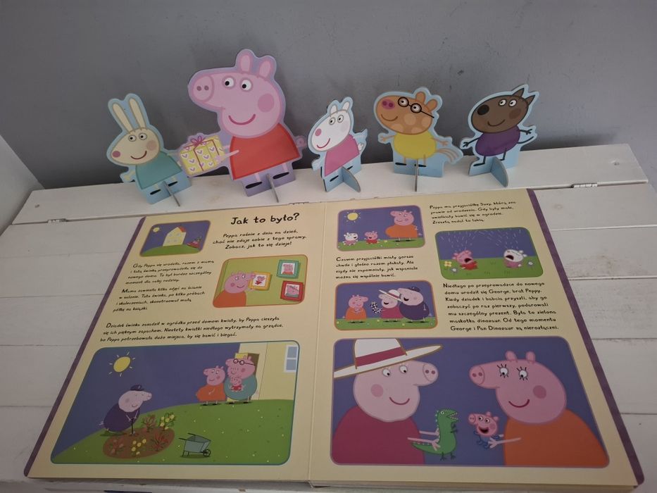 Toaletka drewniana dla dziewczynki, książka Świnka Peppa plus gratisy