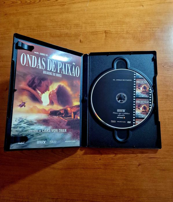 ONDAS DE PAIXÃO (Lars Von Trier) Emily Watson/Stellan Skarsgård)