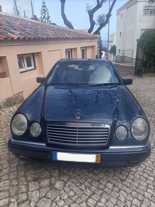 Mercedes-Benz E 200 Kompressor Classic