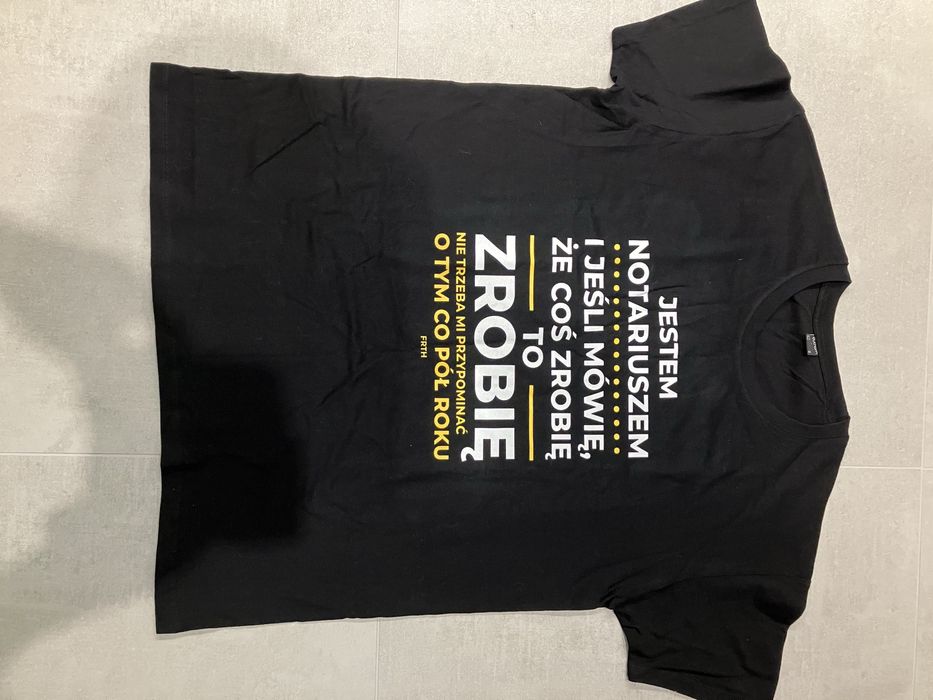T-shirt z nadrukiem Outnorn rozm. S