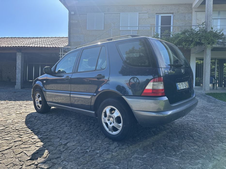 Mercedel ML320 V6