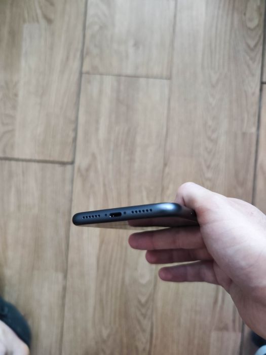 iPhone 11 preto 128GB