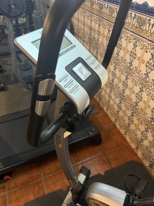 Bicicleta Estatica ajustavel DKN M420
