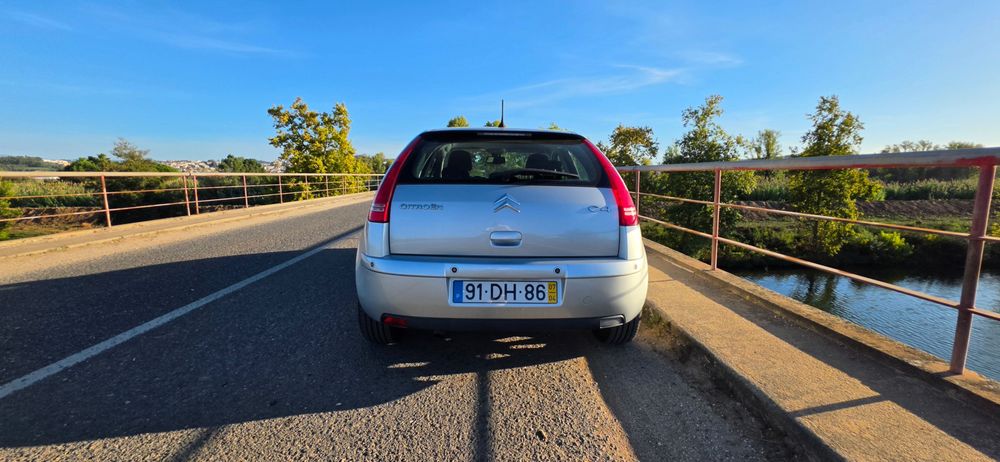 Citroen C4 1.6 HDi 110 VTR Pack CMP6 AUTOMÁTICO — photo 3