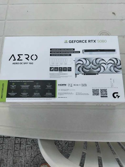 RTX 5080 16GB OC gigabyte aero - selada
