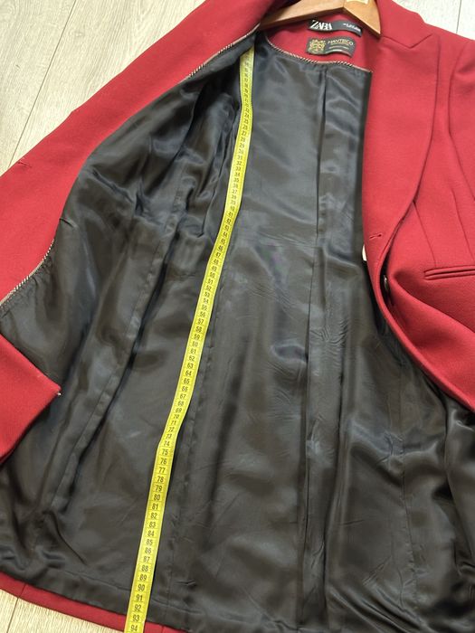 Пальто з вовни Zara