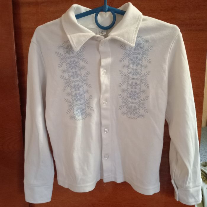 Вишиванка для хлопчика тепла 116 розмір