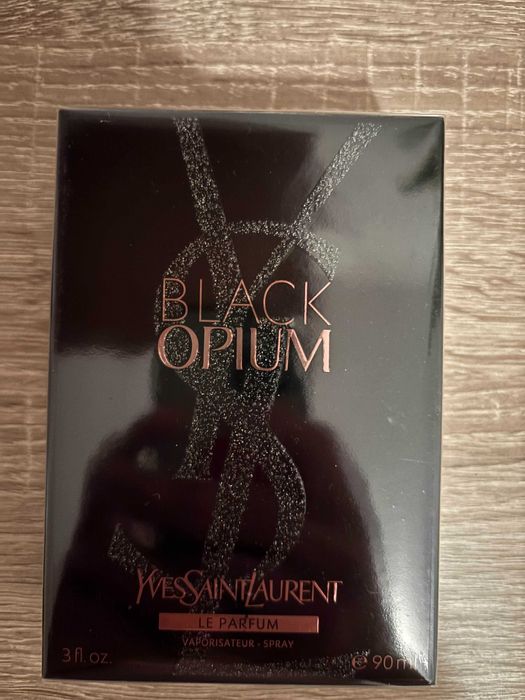 Yves Saint Laurent Black Opium 90ml