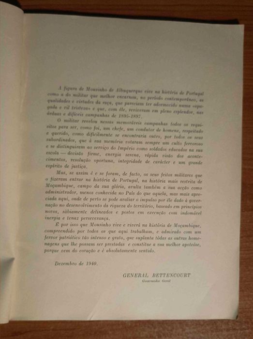 Mousinho de Albuquerque, homenagem de J. A. Carvalho, ao grande militar e comissário régio (1941)
