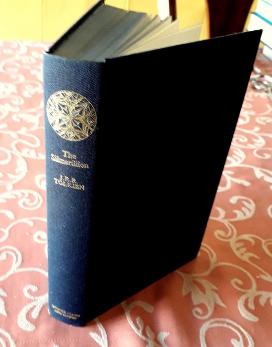 J R R Tolkien - The Silmarillion - 1st edition 5th print 1977 Algés ...