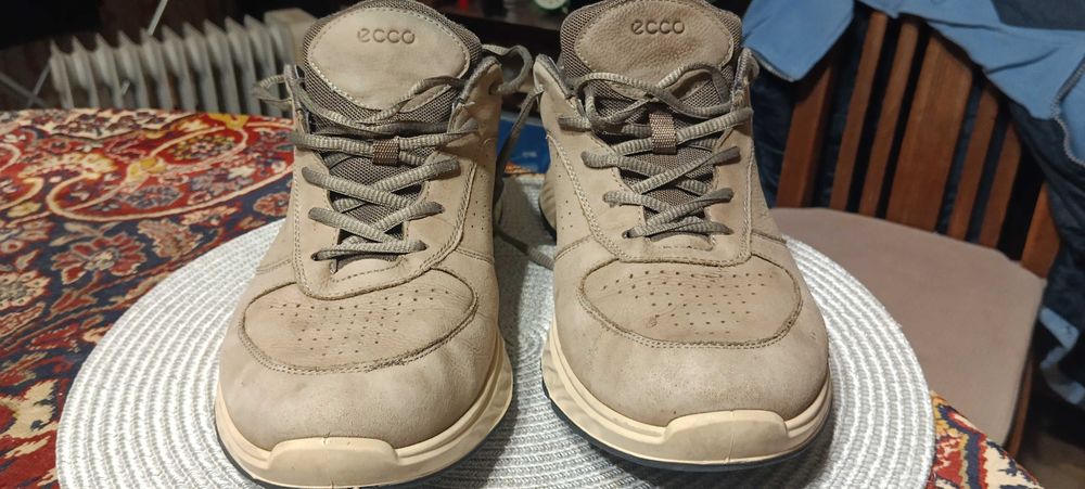 кроссовки ECCO 45р=29см  полностью натур кожа ПОРТУГАЛИЯ