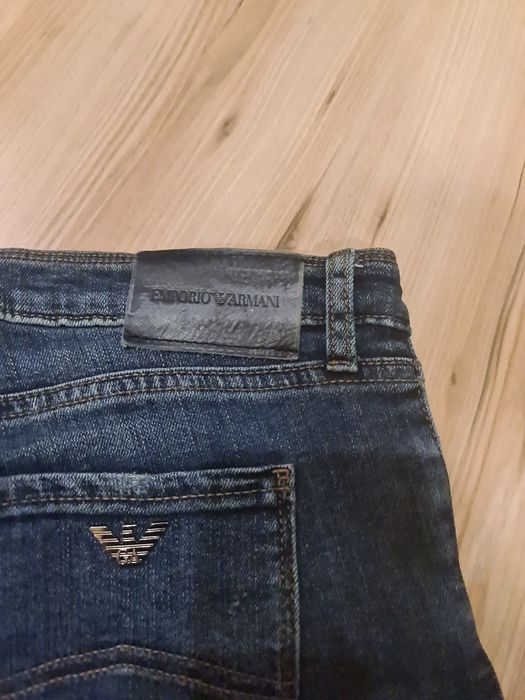 Джинсы armani темно синие