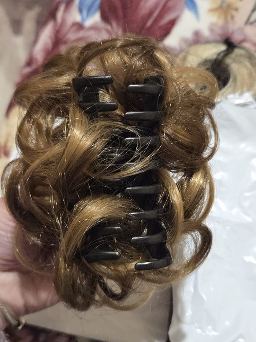 Заколка для волосся