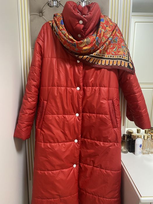 Зимний пуховик , пальто