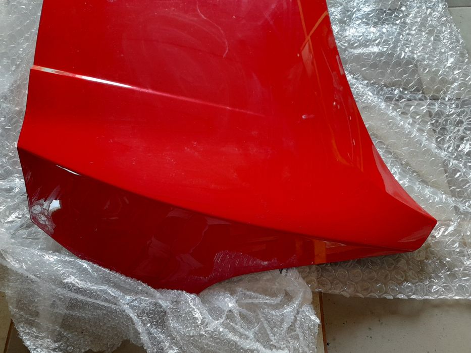 Капот Nissan Leaf ze1