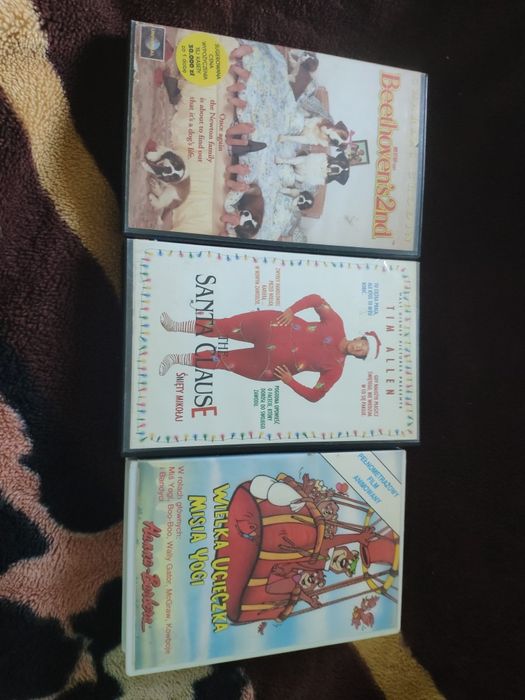 Zestaw filmów familijnych VHS