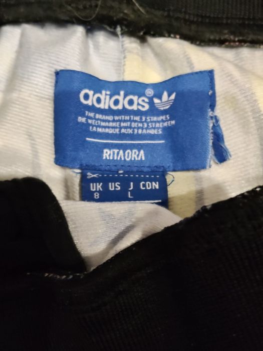 Spodnie adidas komiksowe Rita Ora