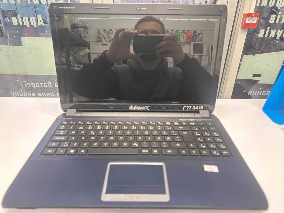 Продам ноутбуки для роботи