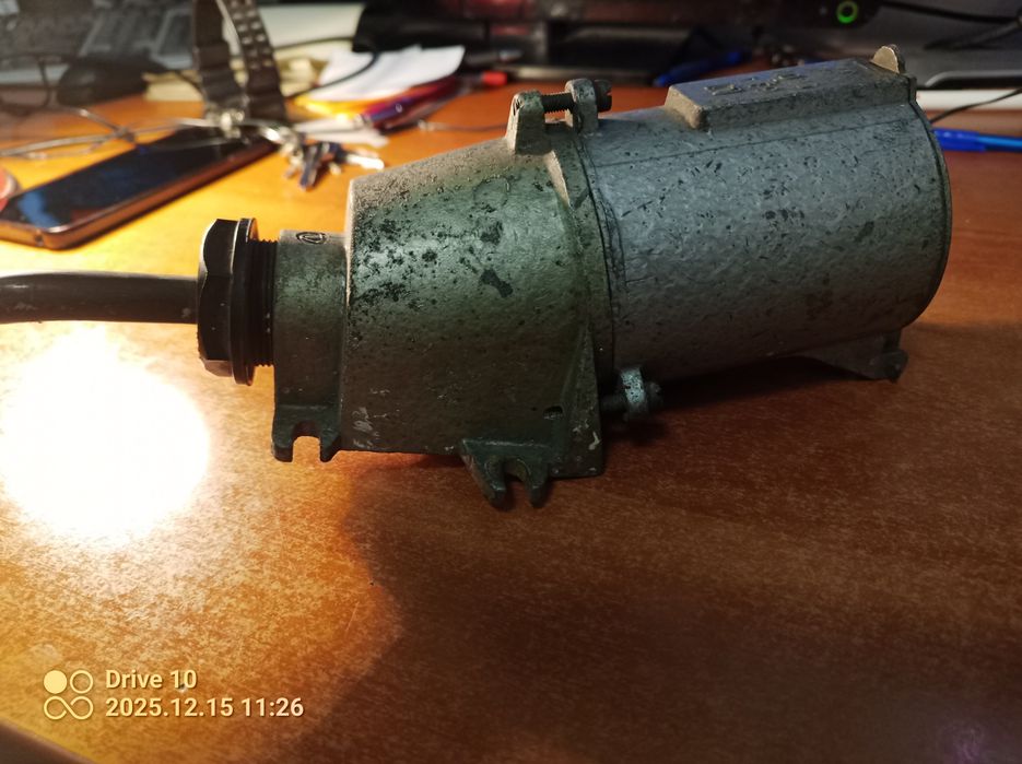 Gniazdo siłowe 63 A 500 V
