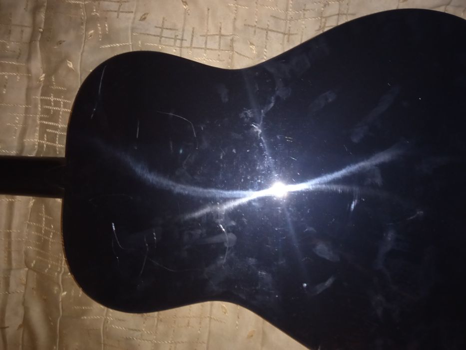 Гітара Almira НОВА (не грав пропав інтерес)в комплекті йдуть всі потрі