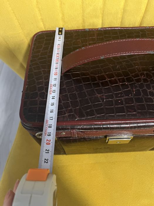 Kuferek na biżuterie