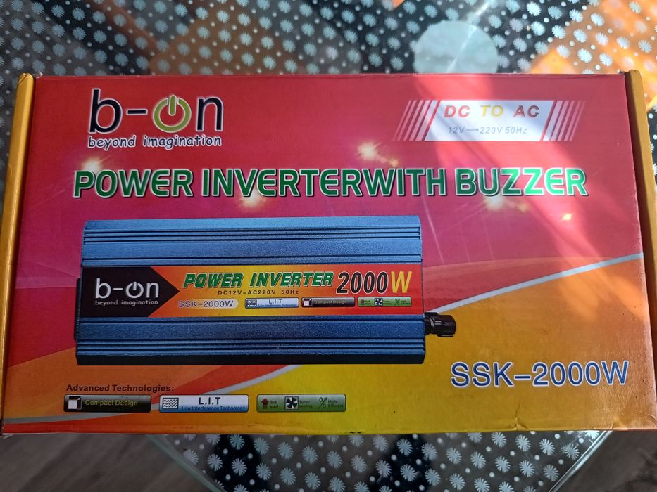 Інвертор  b-on   з 12V на 220V. 50 Hz