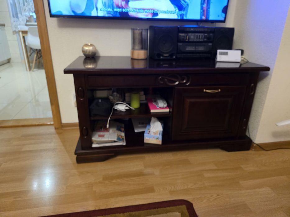 Szafka pod telewizor