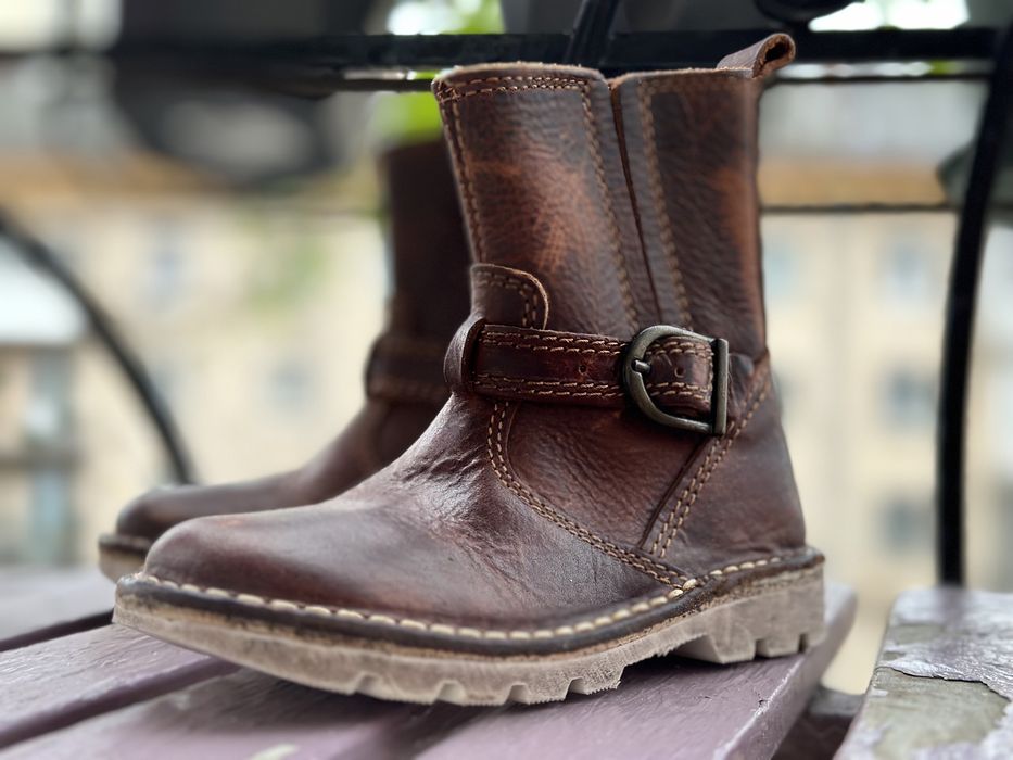 Детские осенние ботинки