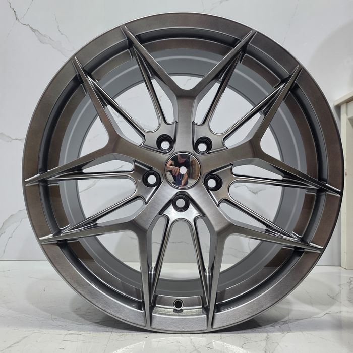 Jantes 18" Compatíveis HRE 5x120 BMW